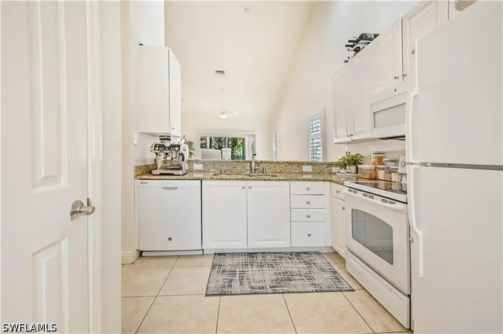 3505 Avion Woods Court Naples FL 34104