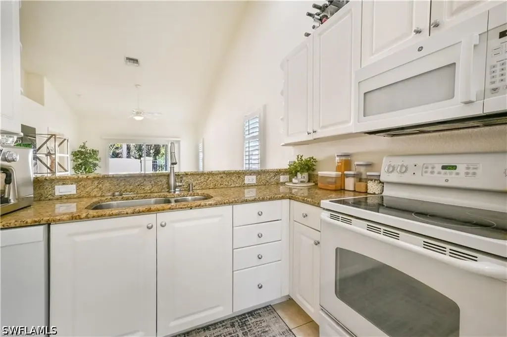 3505 Avion Woods Court Naples FL 34104