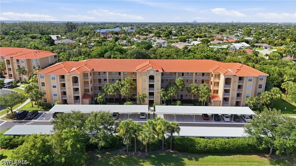 Fort Myers FL, 8251 Pathfinder Loop, Unit 633