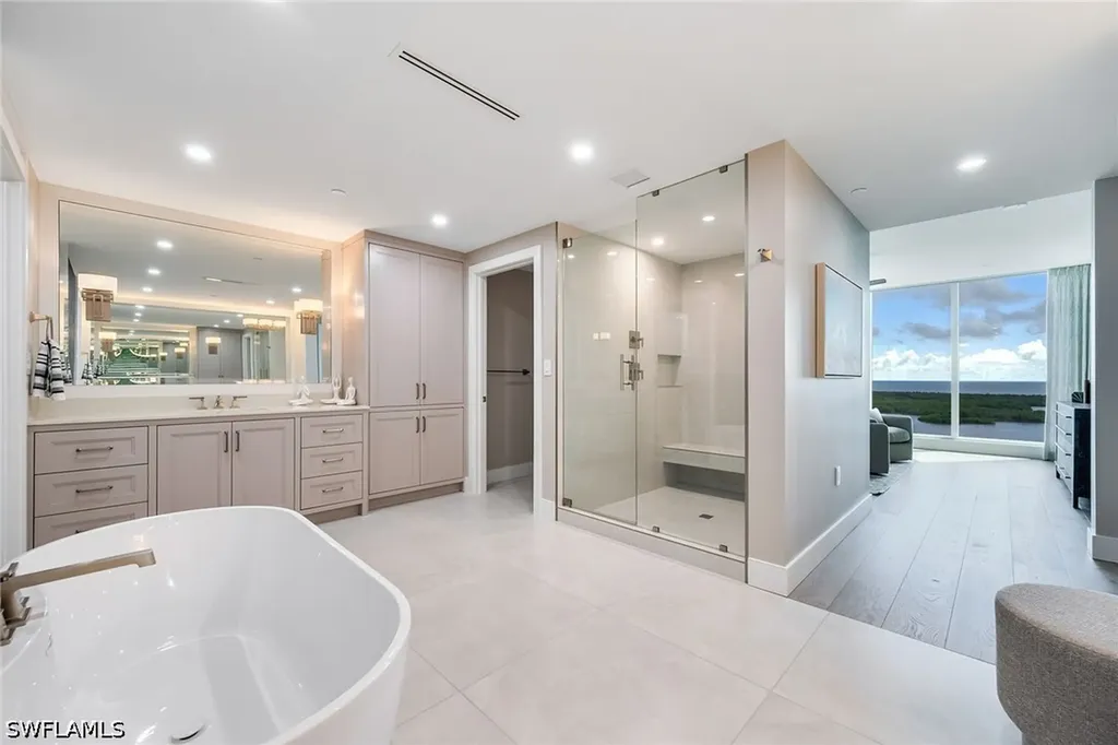 13945 Old Coast Road Naples FL 34110