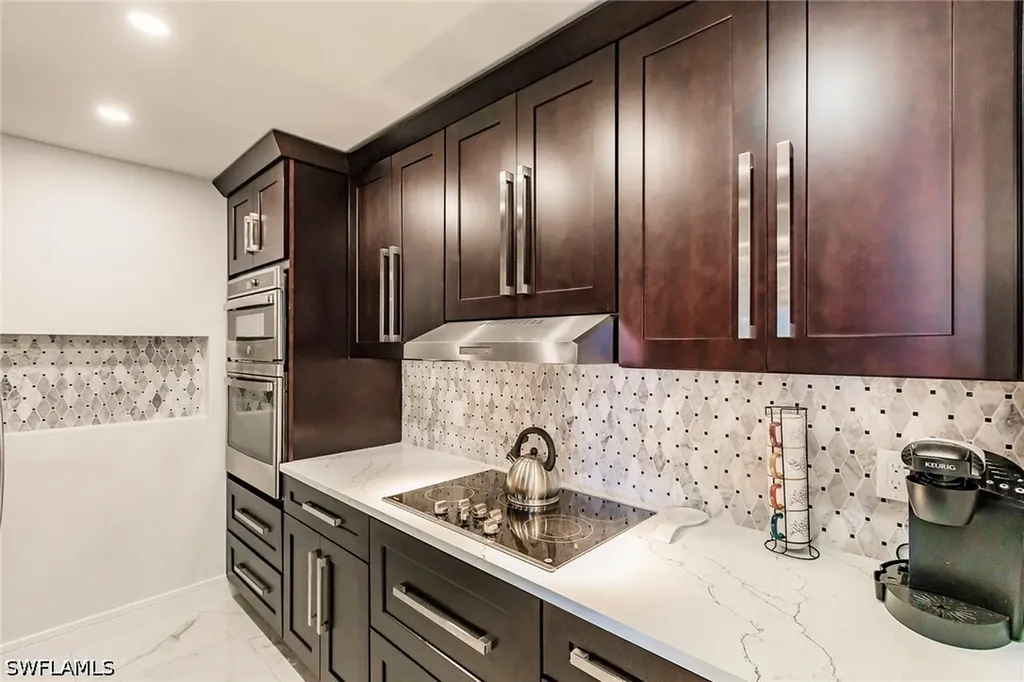 4001 Gulf Shore Boulevard N Naples FL 34103