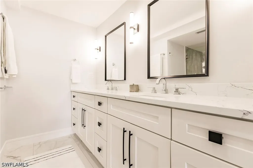4001 Gulf Shore Boulevard N Naples FL 34103
