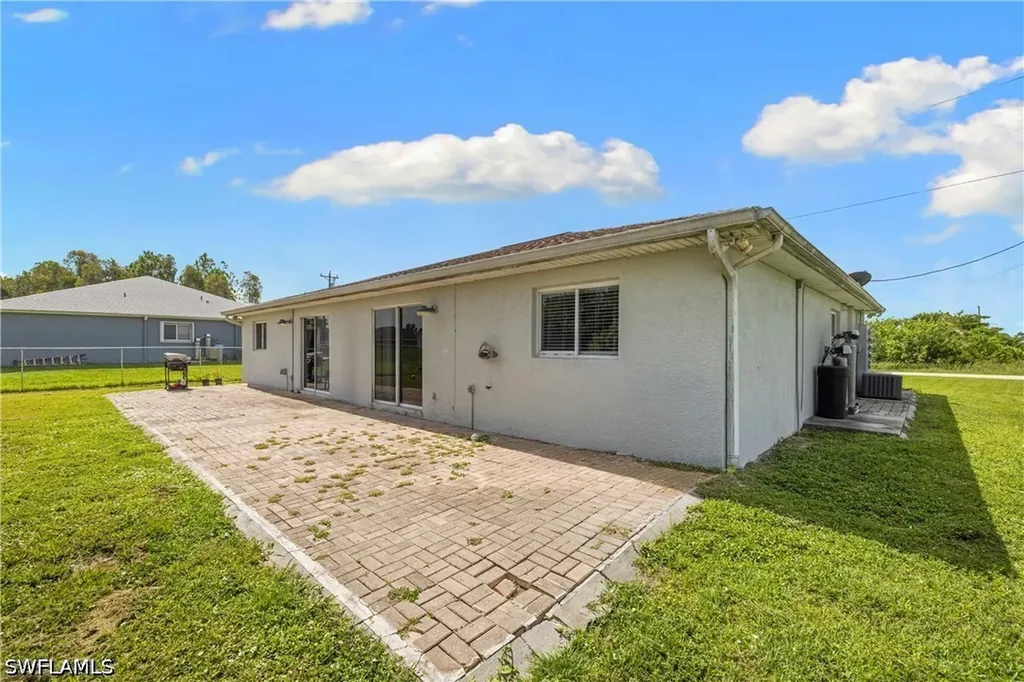 909 Jaguar Boulevard Lehigh Acres FL 33974