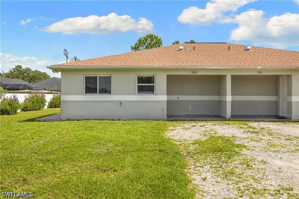 909 Jaguar Boulevard Lehigh Acres FL 33974