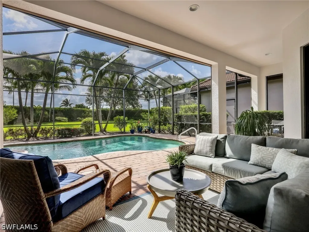 7660 Cottesmore Drive Naples FL 34113