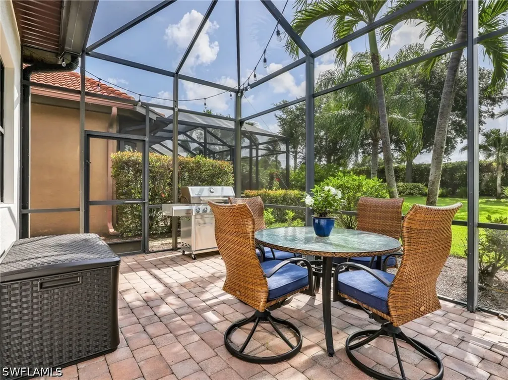 7660 Cottesmore Drive Naples FL 34113