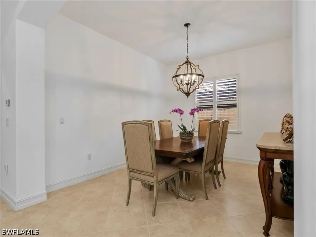 7660 Cottesmore Drive Naples FL 34113
