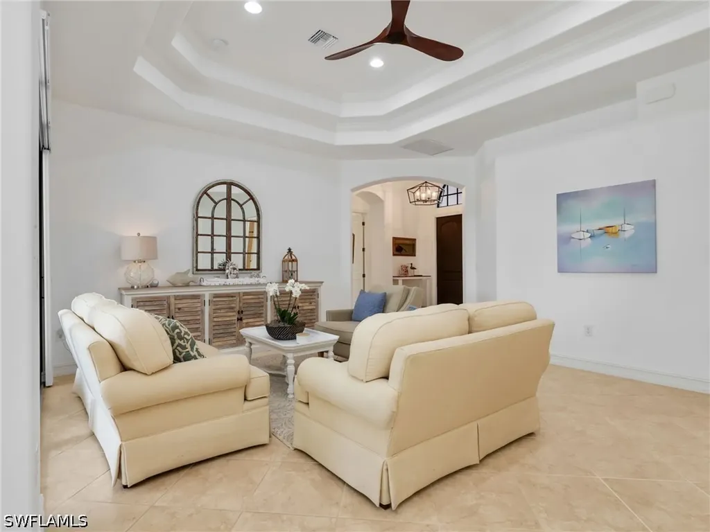 7660 Cottesmore Drive Naples FL 34113