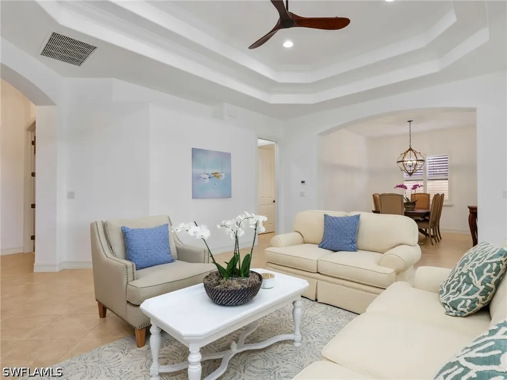 7660 Cottesmore Drive Naples FL 34113