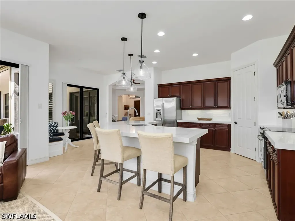 7660 Cottesmore Drive Naples FL 34113