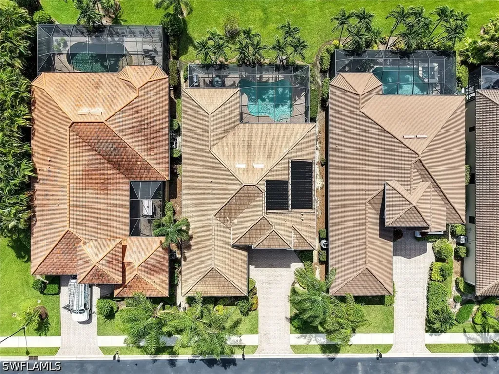 7660 Cottesmore Drive Naples FL 34113