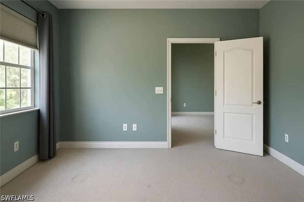 700 Luisa Lane Naples FL 34104