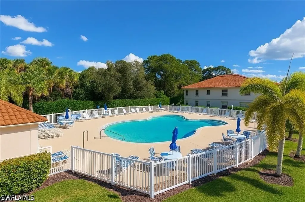 700 Luisa Lane Naples FL 34104