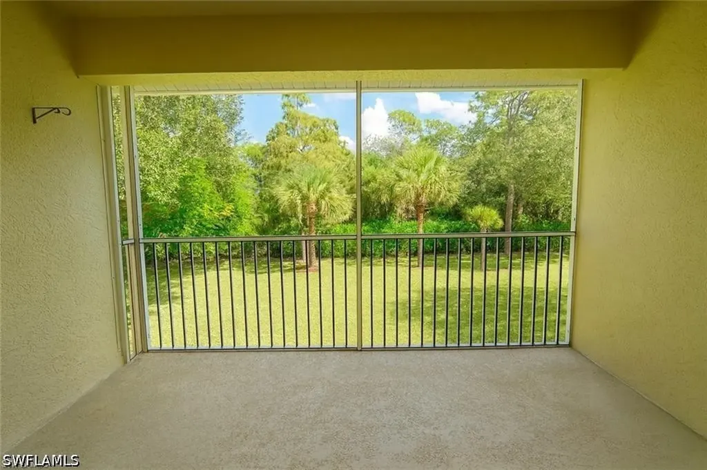 700 Luisa Lane Naples FL 34104