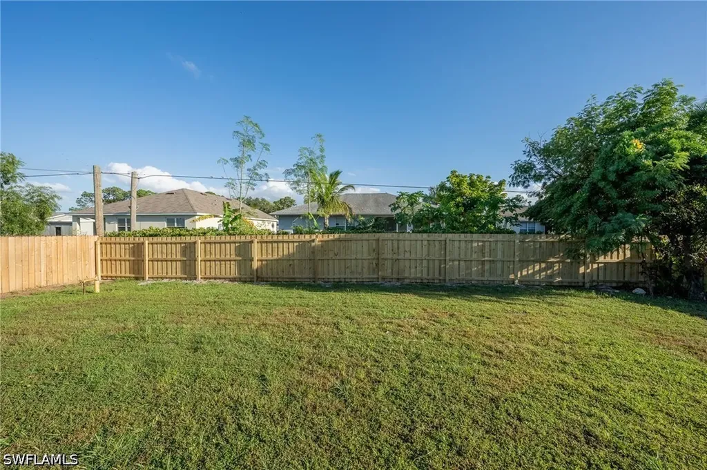 8152 Pelican Road Fort Myers FL 33967