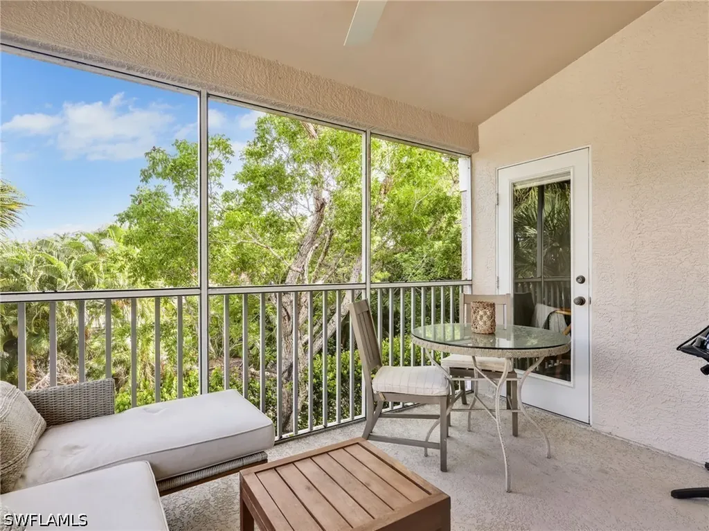 1295 Sweetwater Cove Naples FL 34110