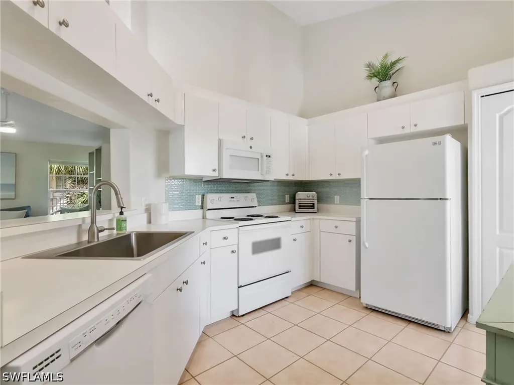 1295 Sweetwater Cove Naples FL 34110
