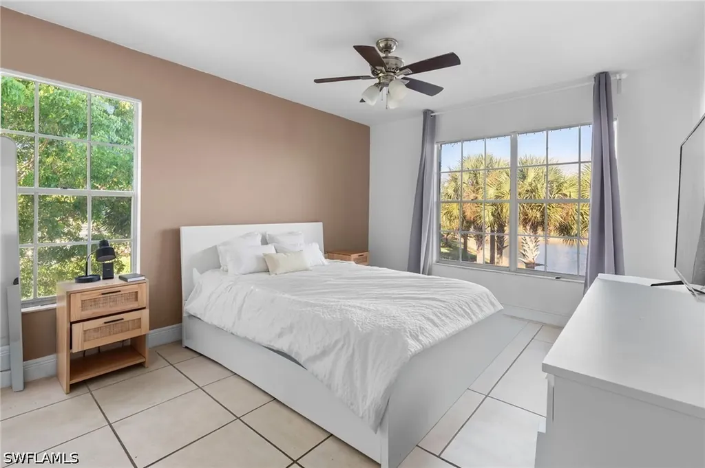 161 Santa Clara Drive Naples FL 34104