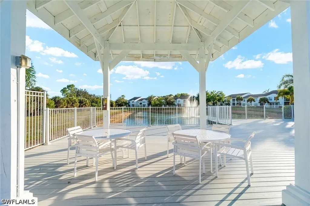 161 Santa Clara Drive Naples FL 34104