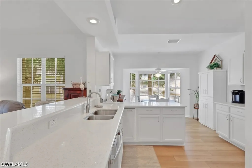 680 Wiggins Lake Drive Naples FL 34110