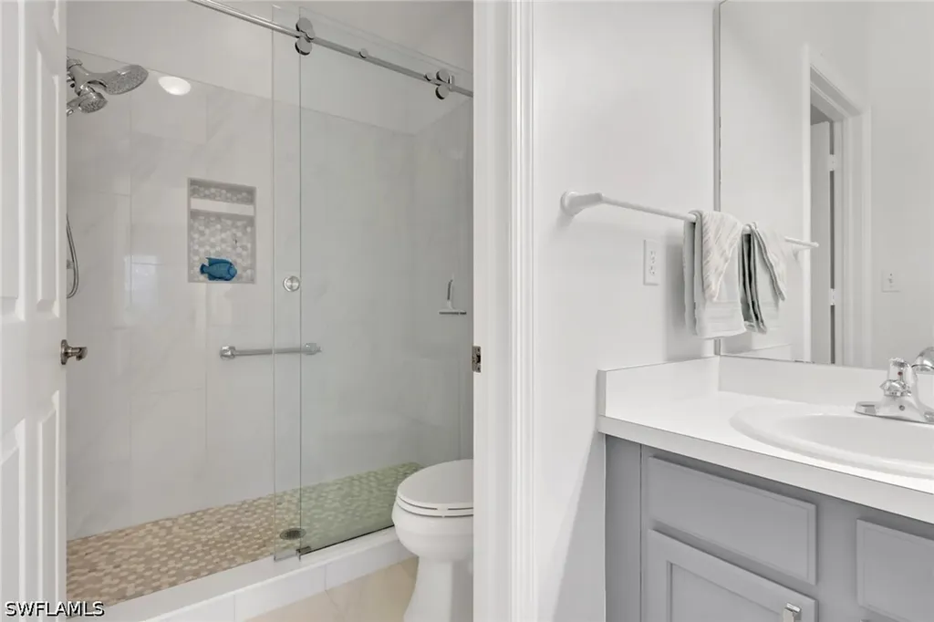 680 Wiggins Lake Drive Naples FL 34110