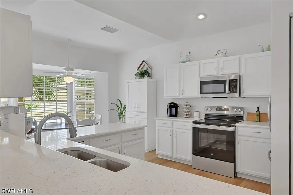 680 Wiggins Lake Drive Naples FL 34110