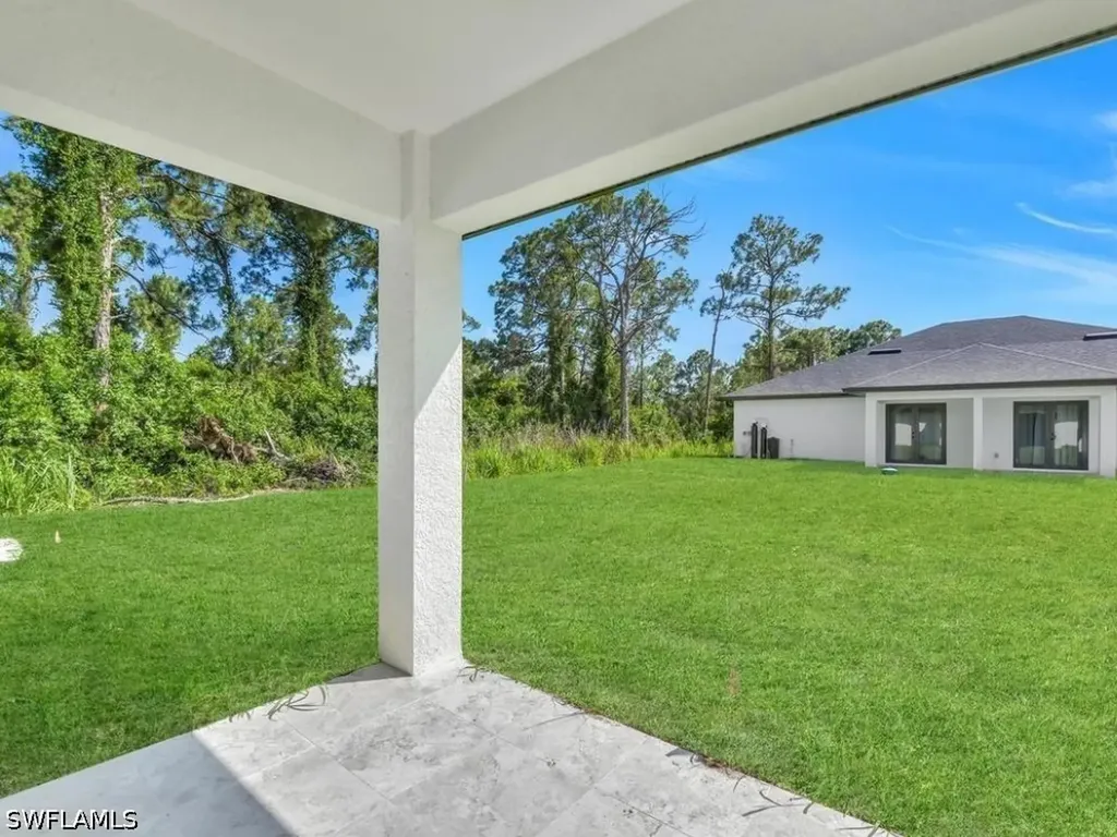 4747 13th Street SW Lehigh Acres FL 33973