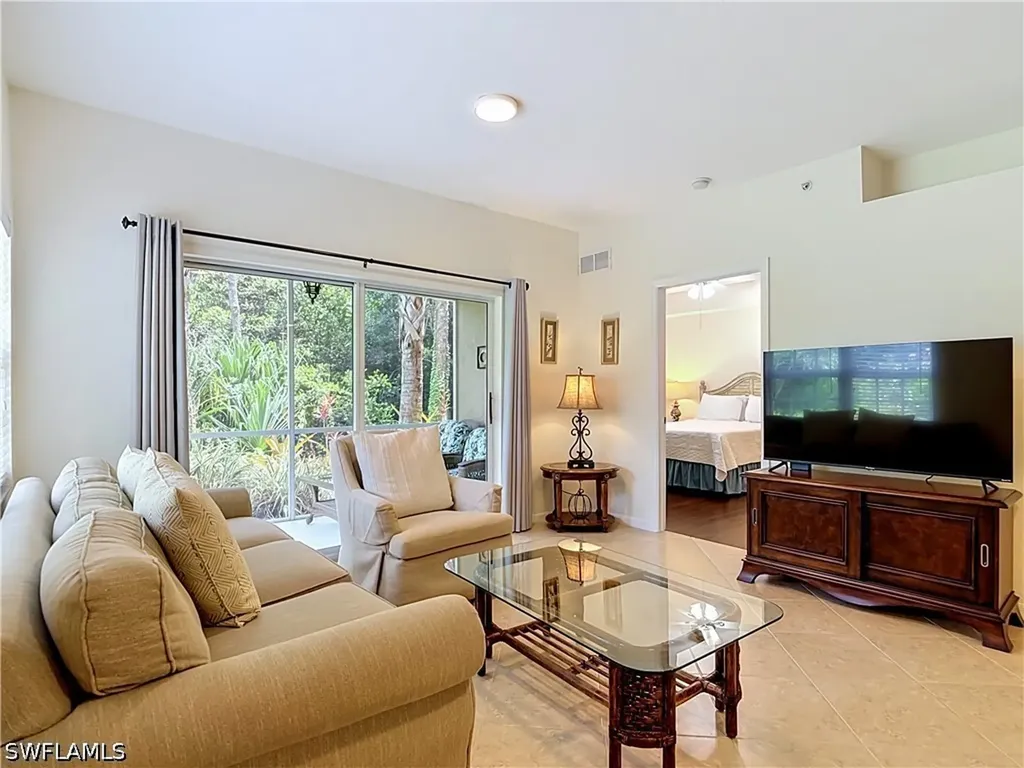 4500 Botanical Place Circle Naples FL 34112