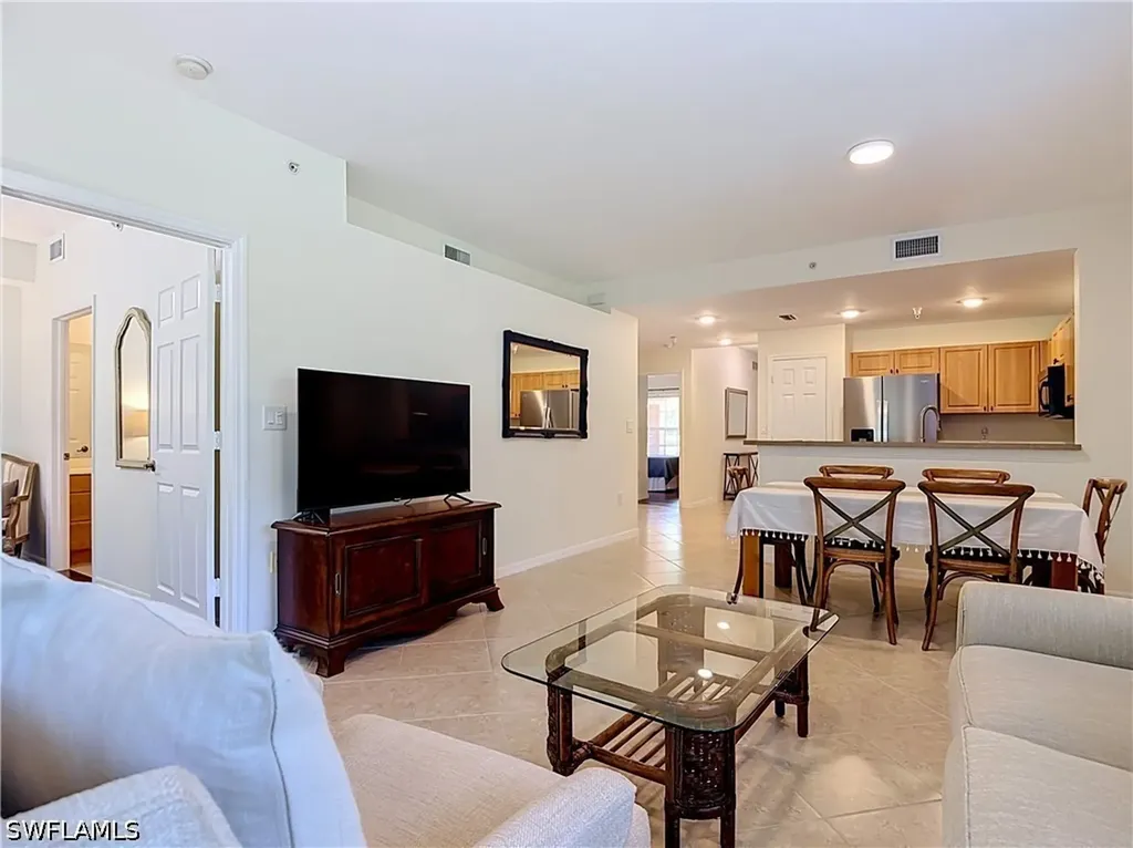 4500 Botanical Place Circle Naples FL 34112