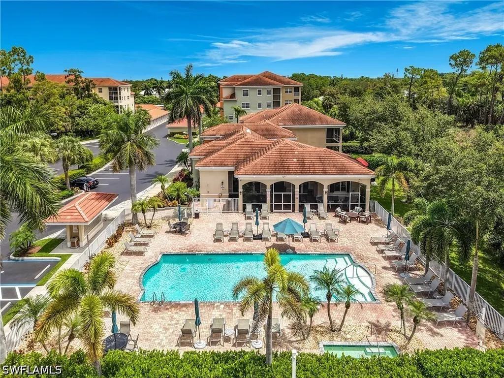 4500 Botanical Place Circle Naples FL 34112