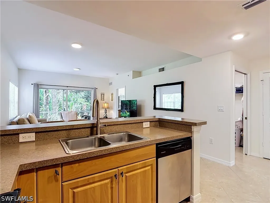4500 Botanical Place Circle Naples FL 34112