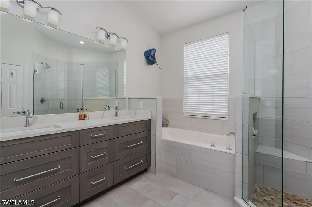 3295 Twilight Lane Naples FL 34109