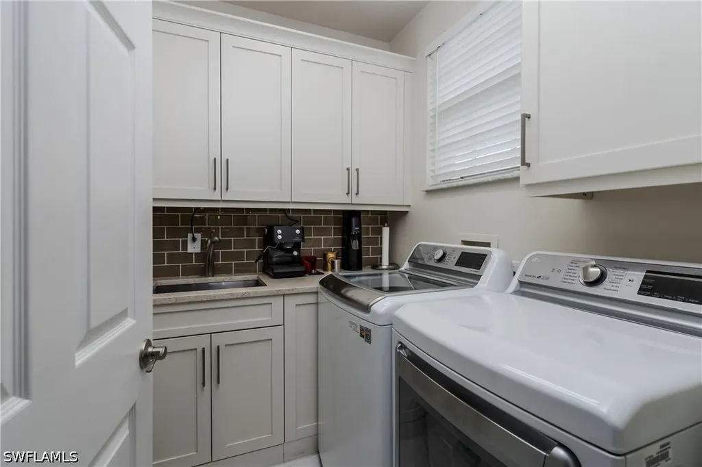 3295 Twilight Lane Naples FL 34109