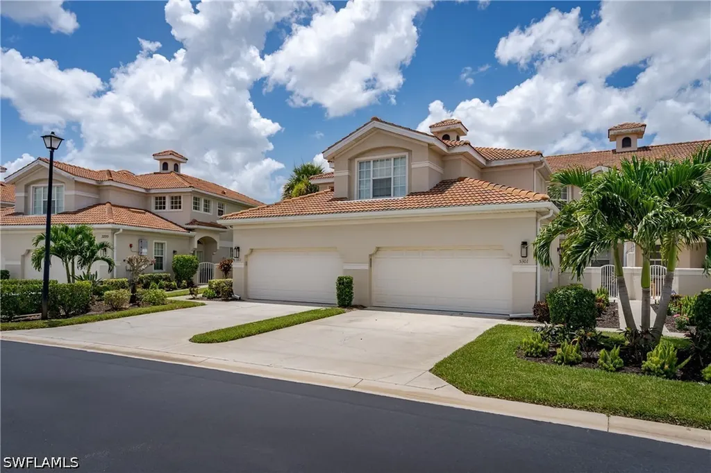3295 Twilight Lane Naples FL 34109