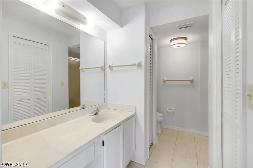 9580 Victoria Lane Naples FL 34109