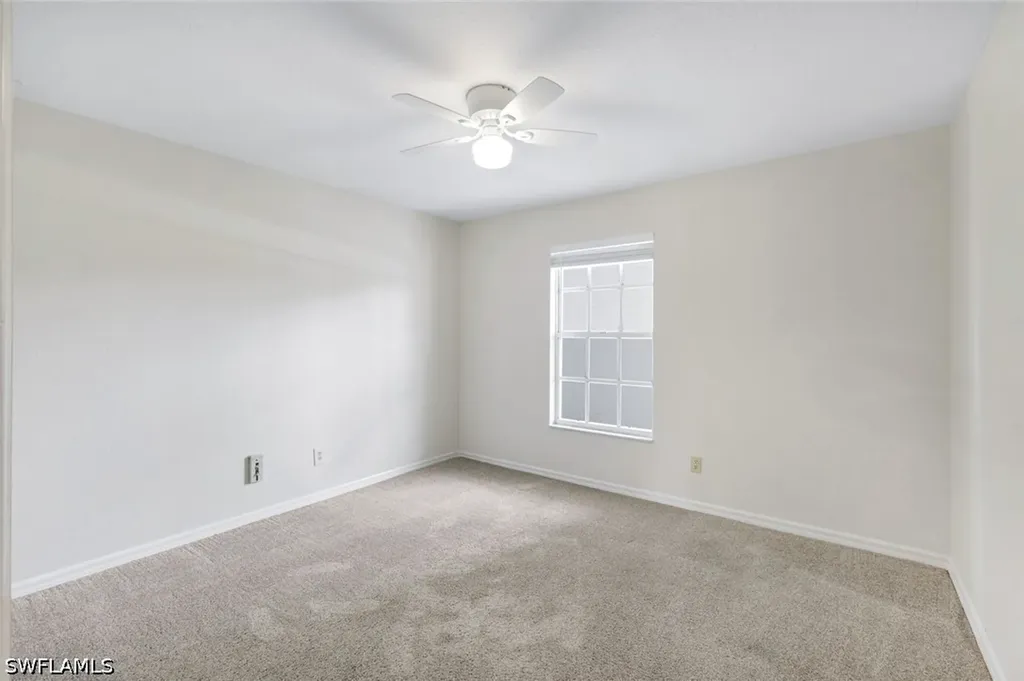 9580 Victoria Lane Naples FL 34109