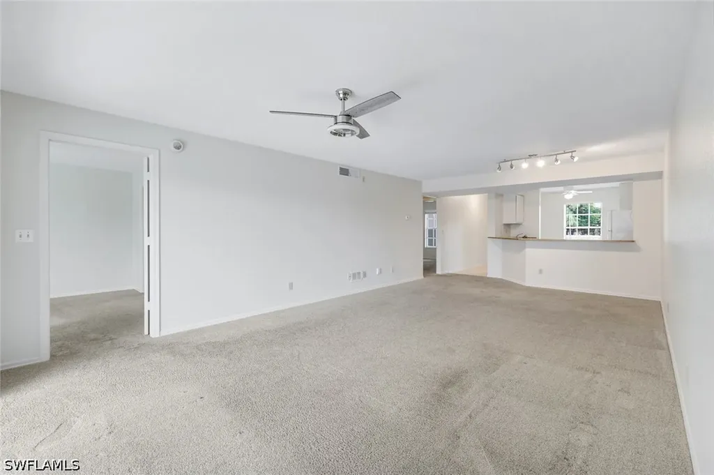9580 Victoria Lane Naples FL 34109