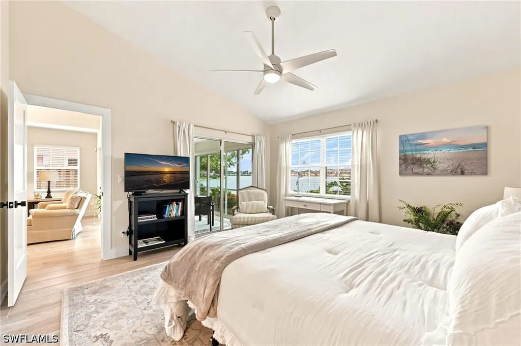 2604 Sailors Way Naples FL 34109