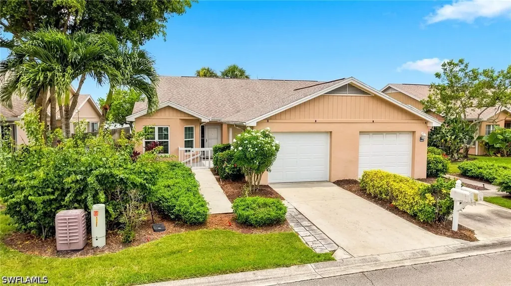 2604 Sailors Way Naples FL 34109