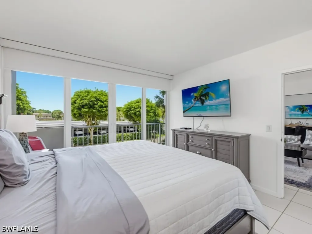 140 Seaview Court Marco Island FL 34145