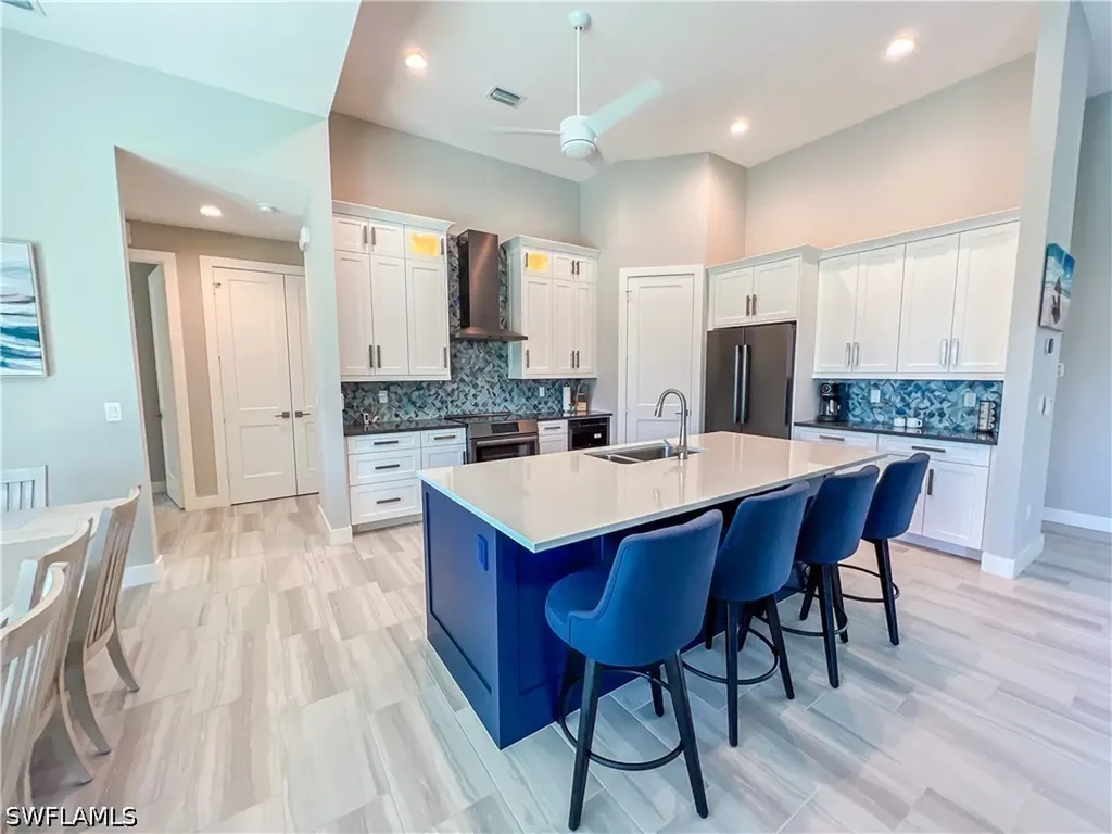 554 N Barfield Drive Marco Island FL 34145
