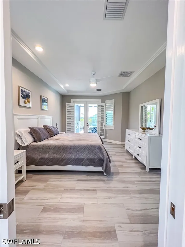 554 N Barfield Drive Marco Island FL 34145