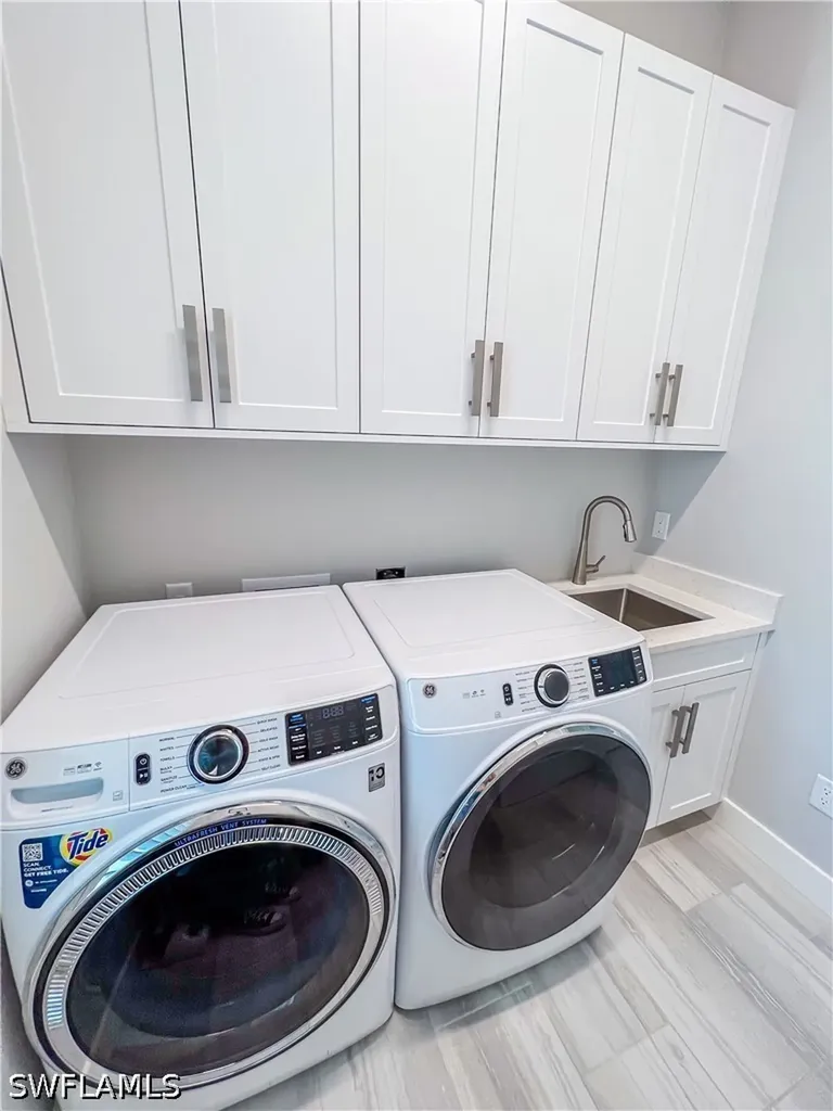 554 N Barfield Drive Marco Island FL 34145