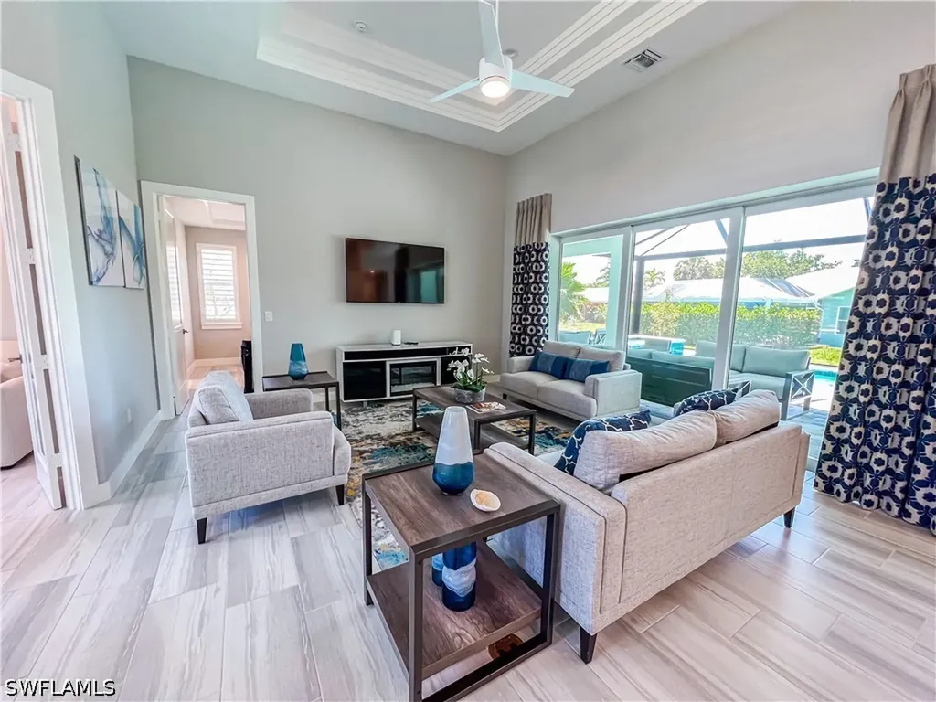 554 N Barfield Drive Marco Island FL 34145