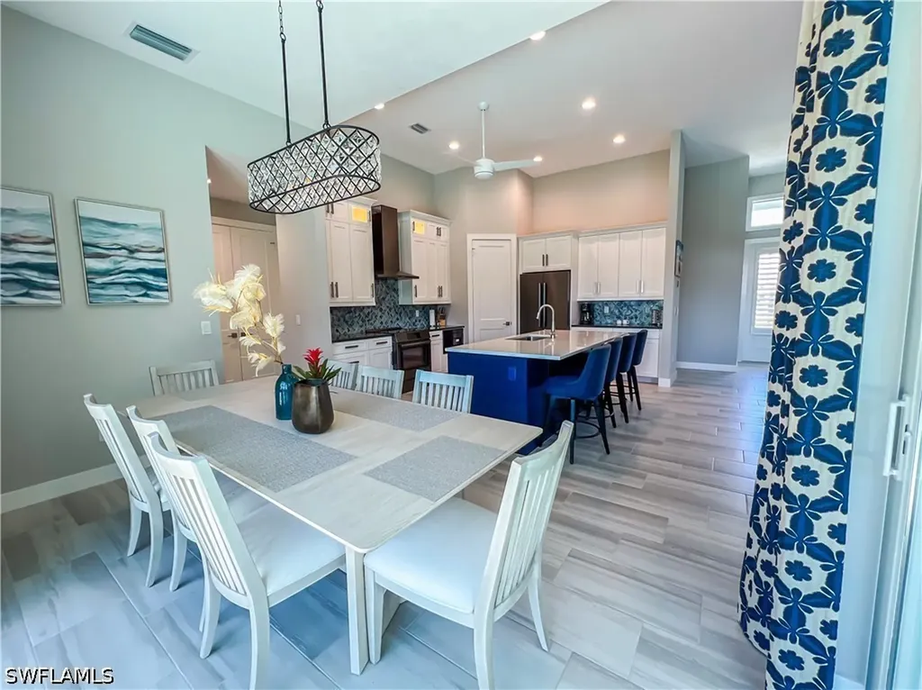 554 N Barfield Drive Marco Island FL 34145