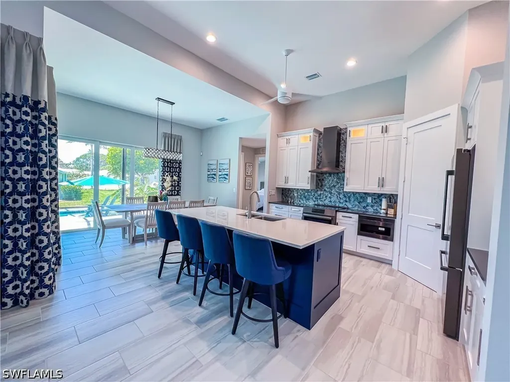 554 N Barfield Drive Marco Island FL 34145