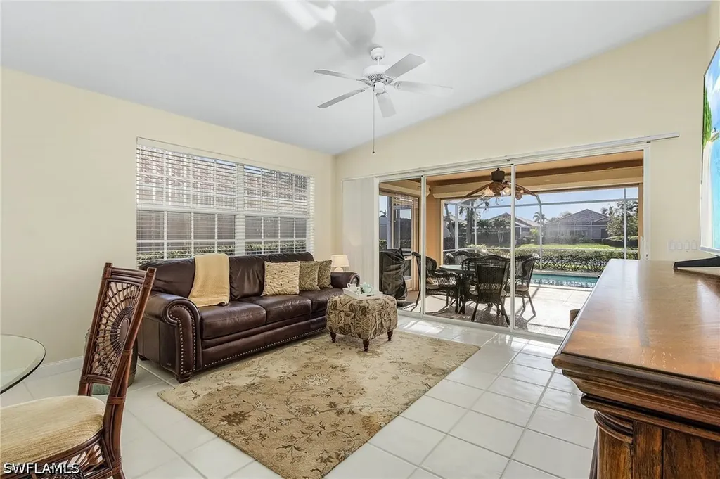 4147 Los Altos Court Naples FL 34109