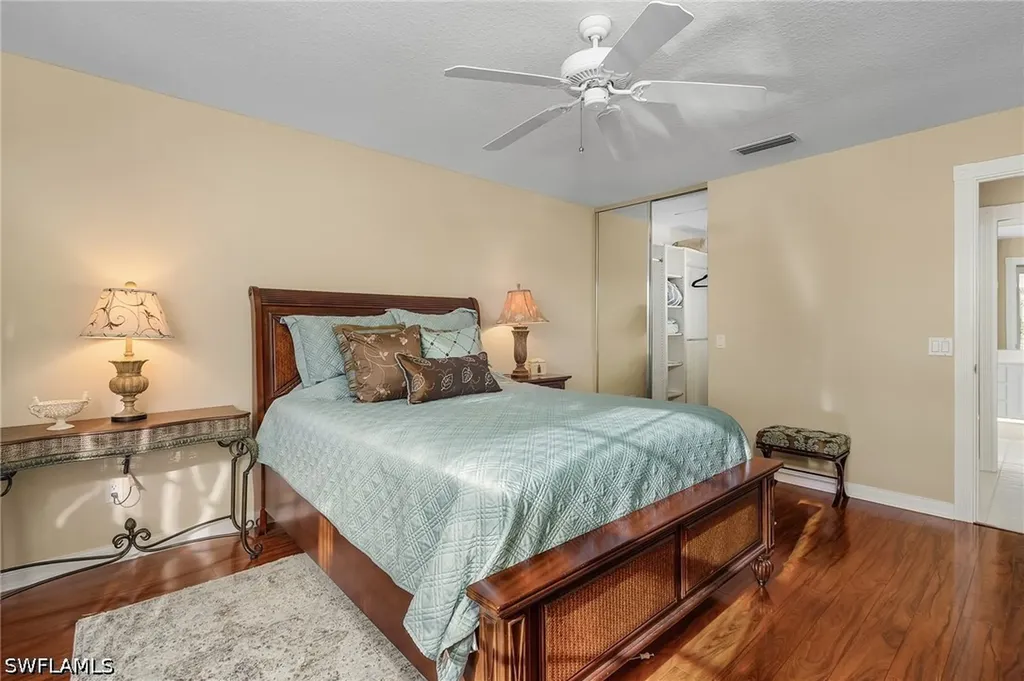 4147 Los Altos Court Naples FL 34109