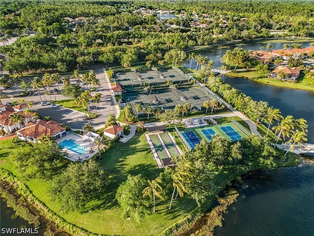 4147 Los Altos Court Naples FL 34109