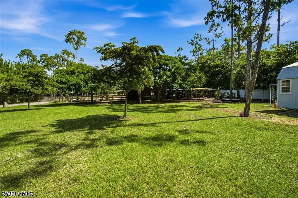 5737 Hidden Oaks Lane Naples FL 34119